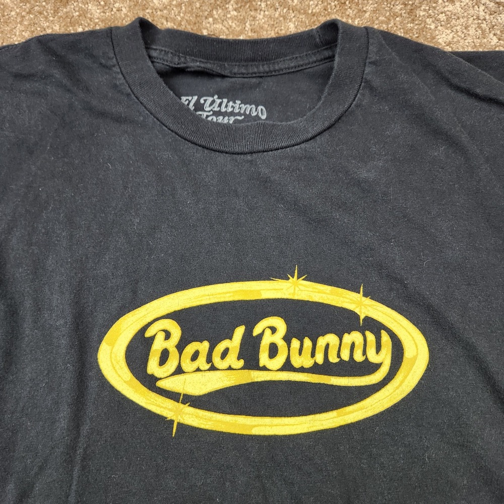 Bad Bunny El Ultimo Tour Del Mundo Graphic T-Shirt Mens Large Black Yellow USA